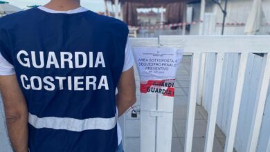 guardia costiera sequestro stabilimento