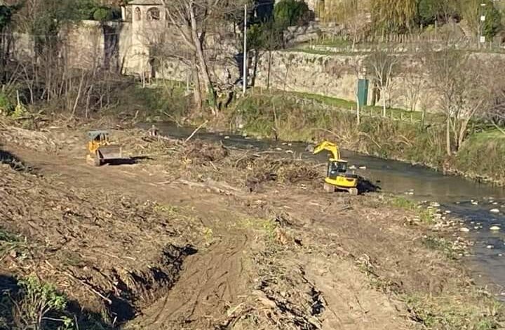 Foto ruspe lungofiume montorio